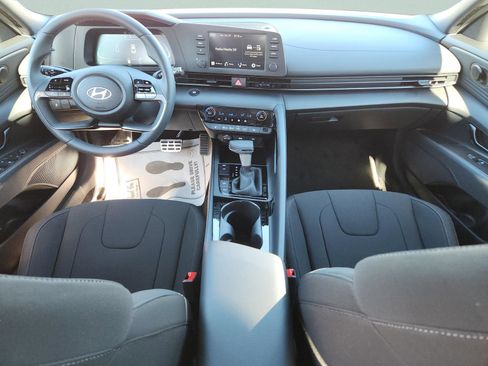 New 2026 Hyundai Elantra SEL Sport Premium FWD image 15