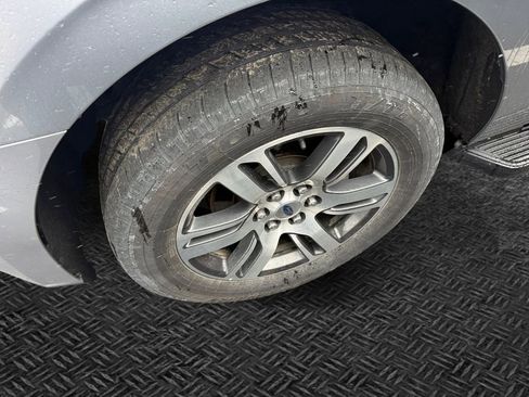 Used 2024 Ford Expedition Max Limited image 9