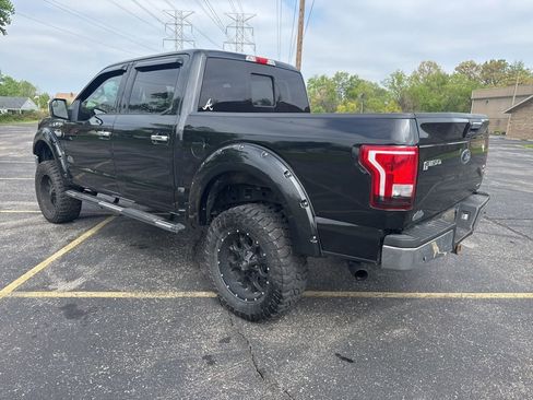 Used 2015 Ford F150 XLT w/ Equipment Group 302A Luxury image 4