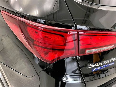 Used 2018 Hyundai Santa Fe Sport AWD/4WD image 29
