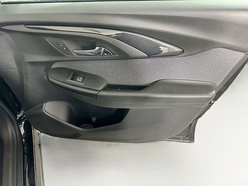 Used 2021 Chevrolet TrailBlazer LT w/ Convenience Package image 30