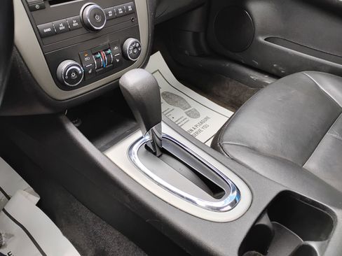 Used 2009 Chevrolet Impala SS w/ Convenience Package image 10