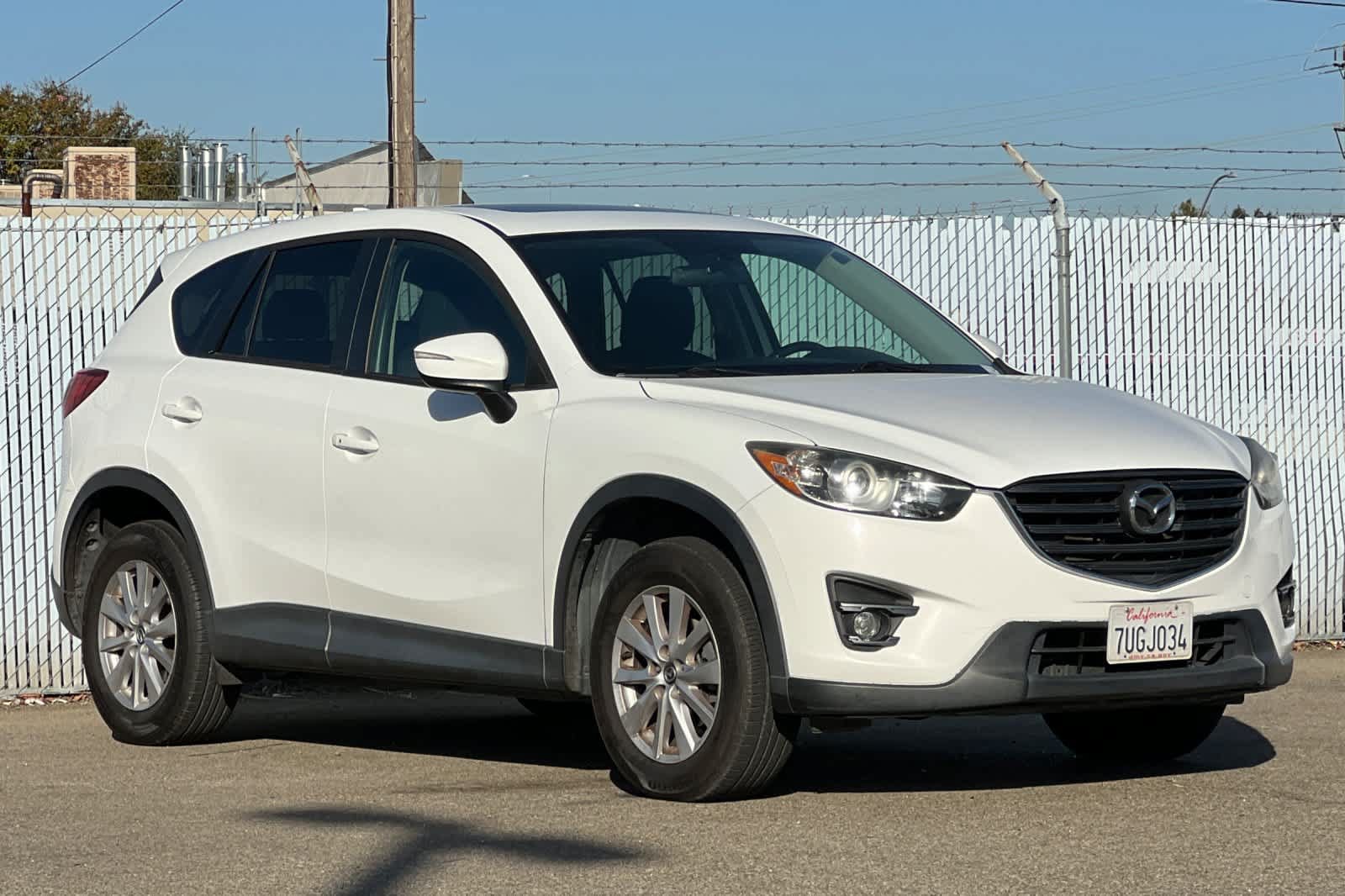 Used 2016 MAZDA CX-5 Touring w/ Bose/Moonroof Package FWD image 7