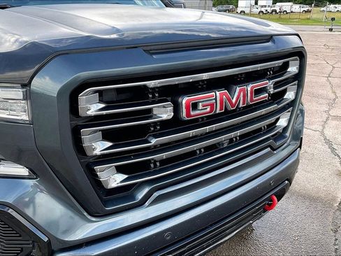 Used 2019 GMC Sierra 1500 AT4 w/ AT4 Premium Package AWD/4WD image 34