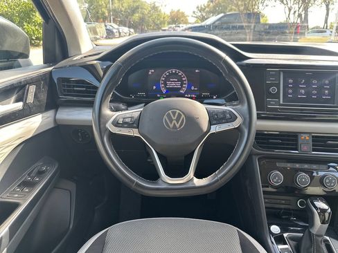 Used 2024 Volkswagen Taos S FWD image 15