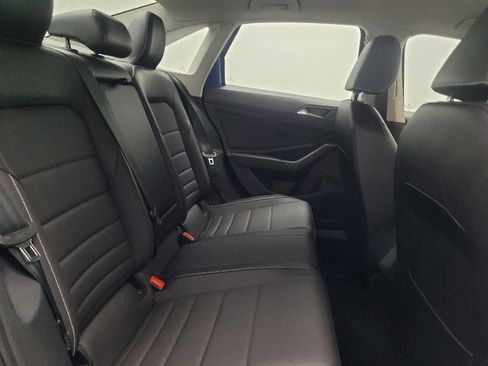 Used 2024 Volkswagen Jetta SE image 19