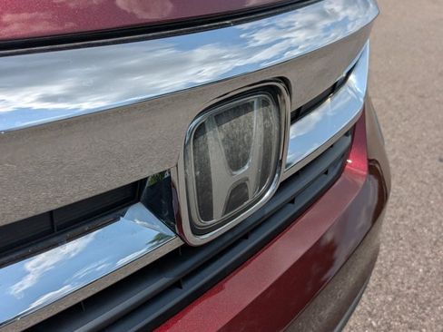 Used 2020 Honda Pilot Touring image 7