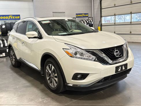 Used 2015 Nissan Murano SL w/ SL Technology Package image 3