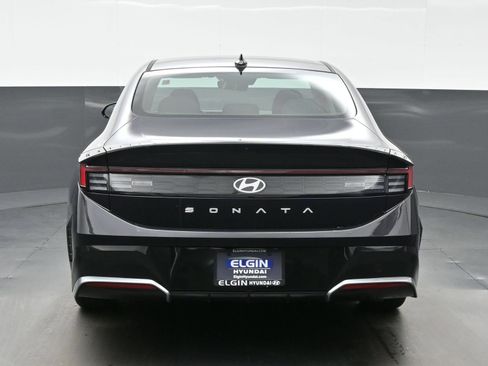 Certified 2026 Hyundai Sonata SEL FWD image 5