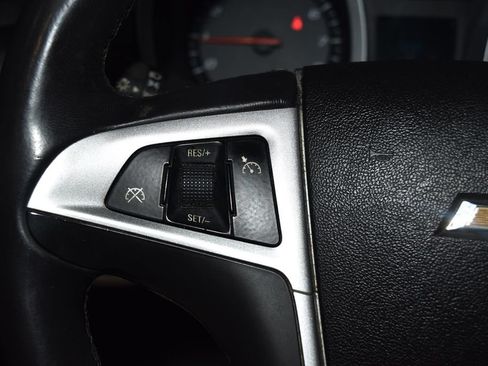 Used 2011 Chevrolet Equinox LTZ FWD image 7