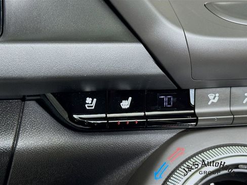 Used 2019 Chevrolet Camaro ZL1 image 26