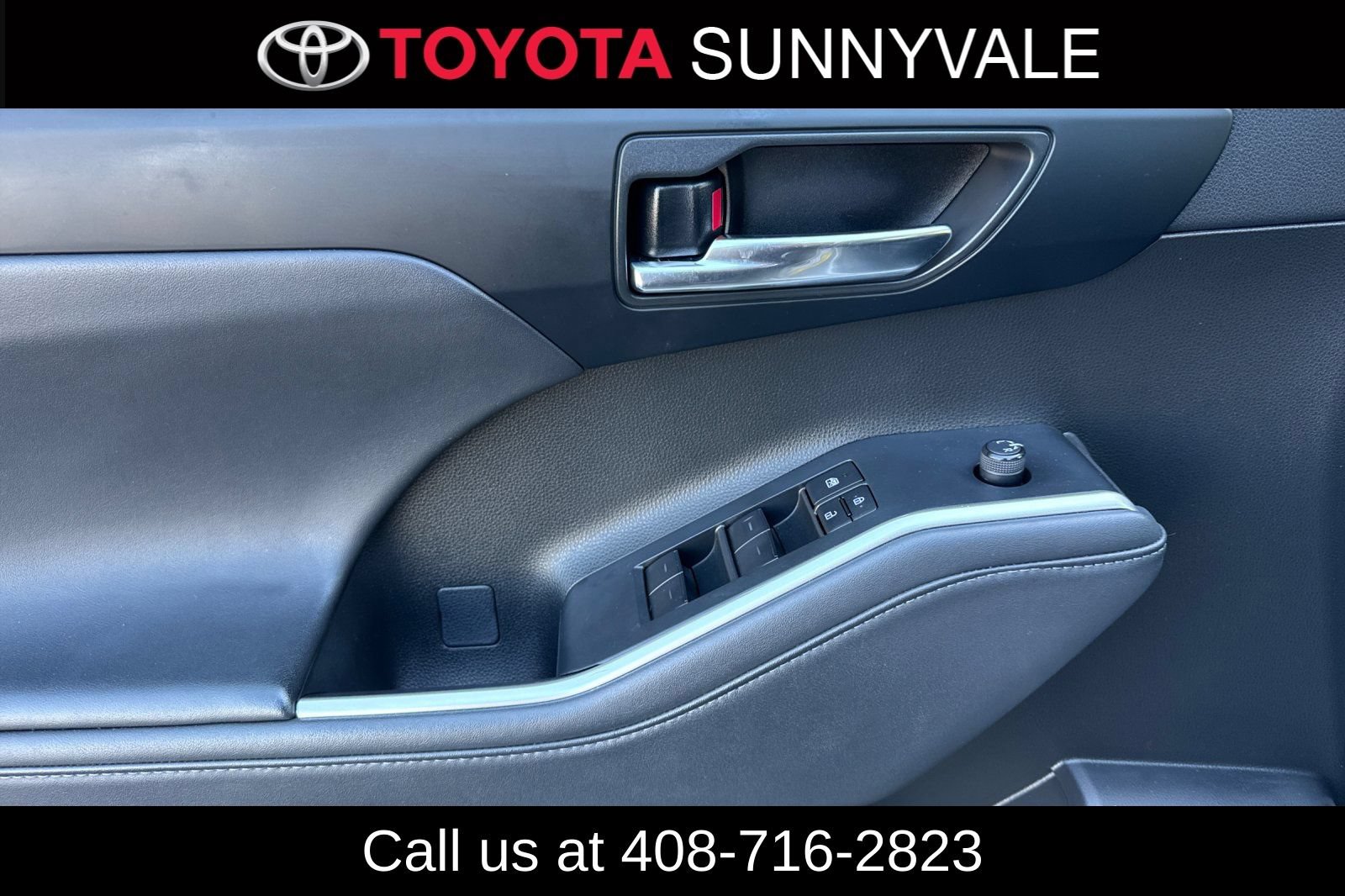 Used 2022 Toyota Highlander XSE AWD/4WD image 15