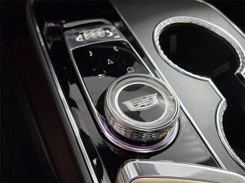 Certified 2025 Cadillac Lyriq Sport image 26