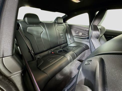 Used 2019 BMW M4 Coupe w/ Competition Package RWD image 26