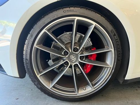 Used 2020 Porsche 911 Carrera S RWD image 13