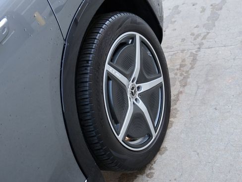 Certified 2023 Mercedes-Benz EQS 580 4MATIC SUV image 39