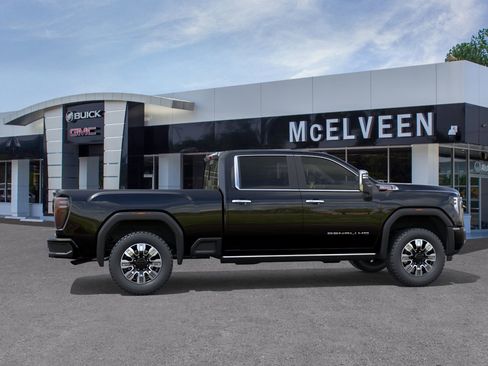 New 2026 GMC Sierra 2500 Denali w/ Denali Reserve Package image 5