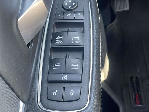 Used 2024 RAM 2500 Big Horn w/ Off Road Package AWD/4WD image 24