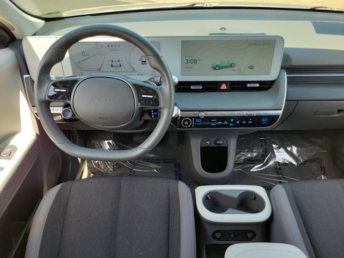 Used 2024 Hyundai Ioniq 5 SEL RWD image 4