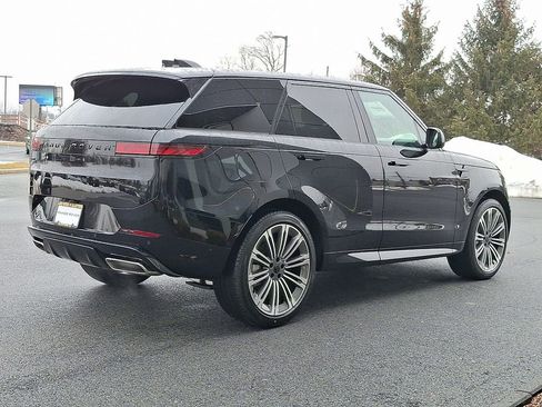 New 2026 Land Rover Range Rover Sport Dynamic SE image 3