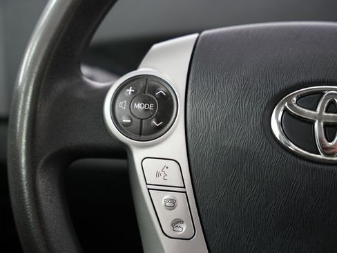 Used 2012 Toyota Prius Three image 12