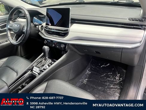 Used 2022 Jeep Compass Limited AWD/4WD image 26