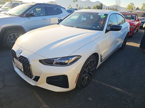 Used 2025 BMW 430i xDrive image 1