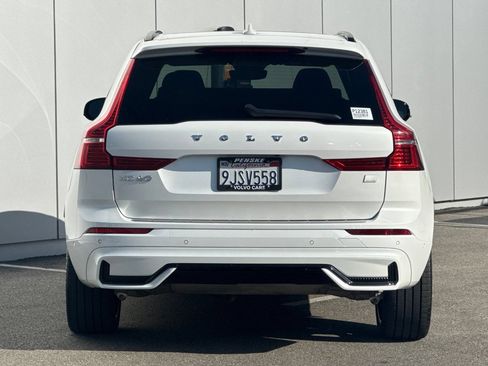 Used 2024 Volvo XC60 T8 Ultimate w/ Protection Package Premier AWD/4WD image 4