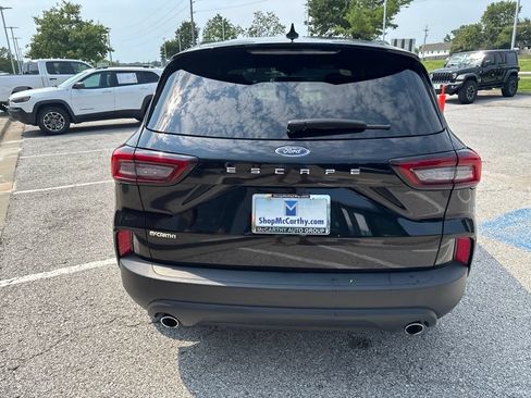 Used 2025 Ford Escape ST-Line FWD image 25