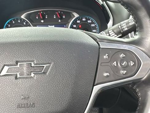 Used 2021 Chevrolet Traverse RS image 26