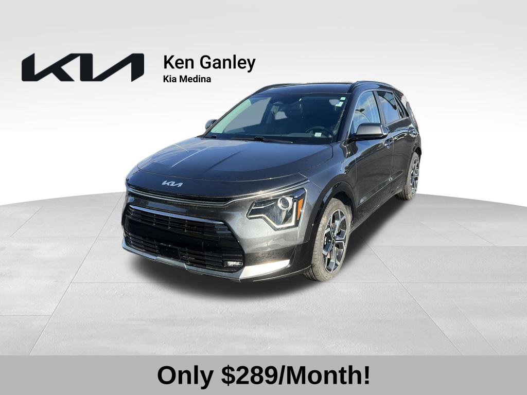 Used 2023 Kia Niro EX Touring FWD image 1