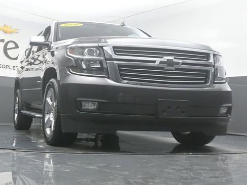 Used 2016 Chevrolet Tahoe LTZ image 3
