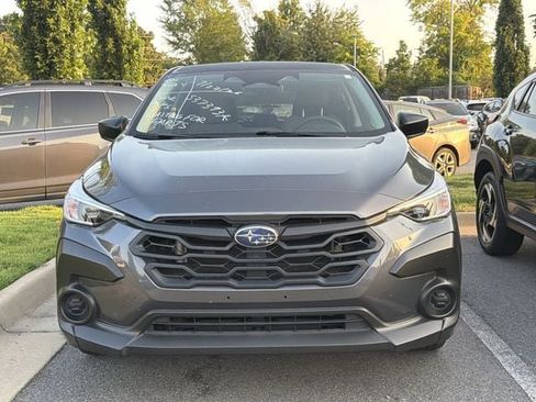 Used 2024 Subaru Crosstrek 2.0i AWD/4WD image 2