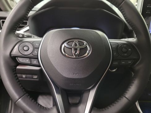 Used 2019 Toyota RAV4 Limited w/ Advanced Technology Package AWD/4WD image 19