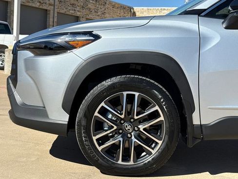 New 2026 Toyota Corolla Cross XLE image 5