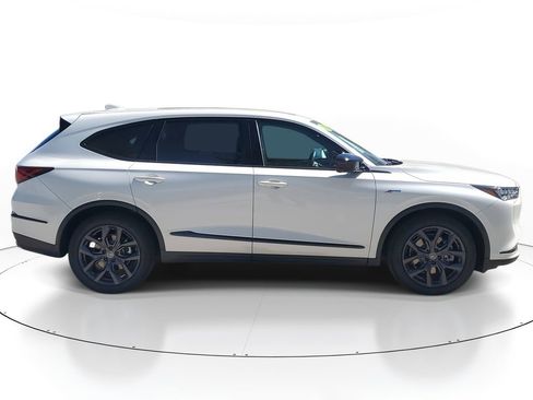 Used 2022 Acura MDX A-Spec image 3