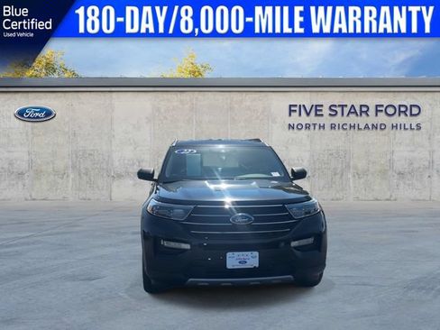 Used 2022 Ford Explorer XLT w/ Equipment Group 202A RWD image 4