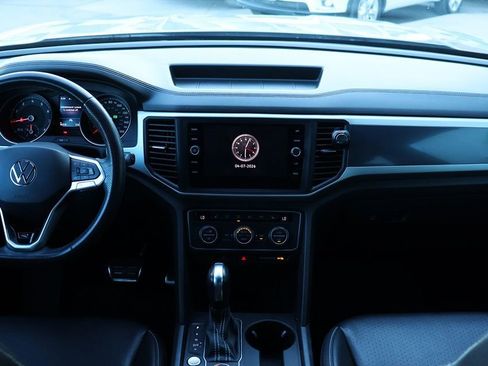 Used 2021 Volkswagen Atlas Cross Sport SE w/ Panoramic Sunroof Package AWD/4WD image 33