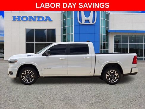 Used 2025 RAM 1500 Laramie w/ Laramie Southwest Edition AWD/4WD image 6