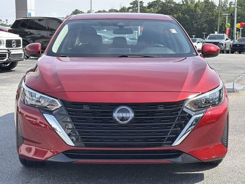 Used 2025 Nissan Sentra SV FWD image 9
