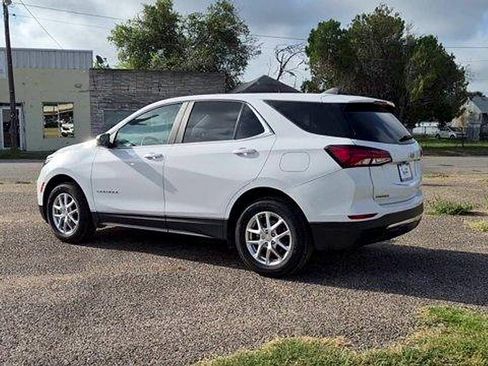 Certified 2024 Chevrolet Equinox LT AWD/4WD image 6