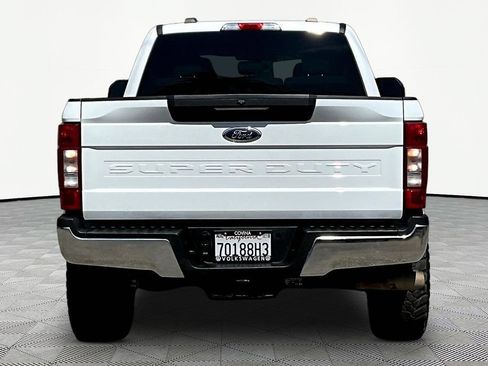 Used 2022 Ford F250 XLT AWD/4WD image 5