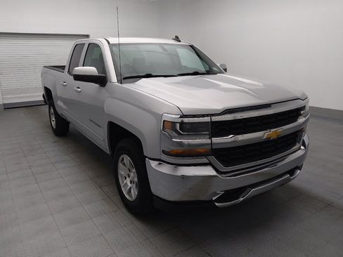 Used 2018 Chevrolet Silverado 1500 LT RWD image 13