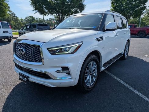 Used 2019 INFINITI QX80 Luxe w/ Proassist Package AWD/4WD image 4