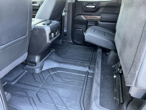Used 2021 Chevrolet Silverado 1500 RST AWD/4WD image 19