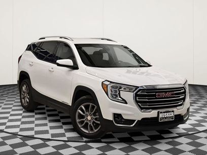 Used 2024 GMC Terrain SLT
