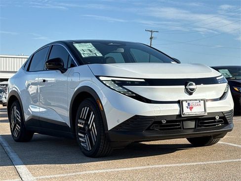 New 2026 Nissan Leaf SV+ w/ Protection Package image 2