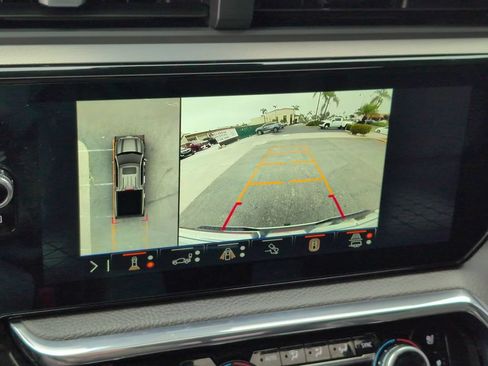 Used 2024 GMC Sierra 1500 Denali w/ Technology Package AWD/4WD image 16