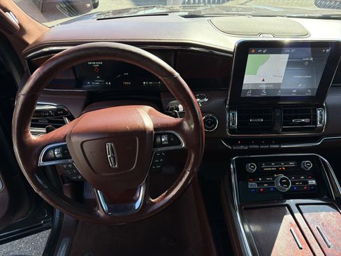 Used 2019 Lincoln Navigator Black Label image 11