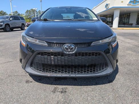 Used 2021 Toyota Corolla LE image 11